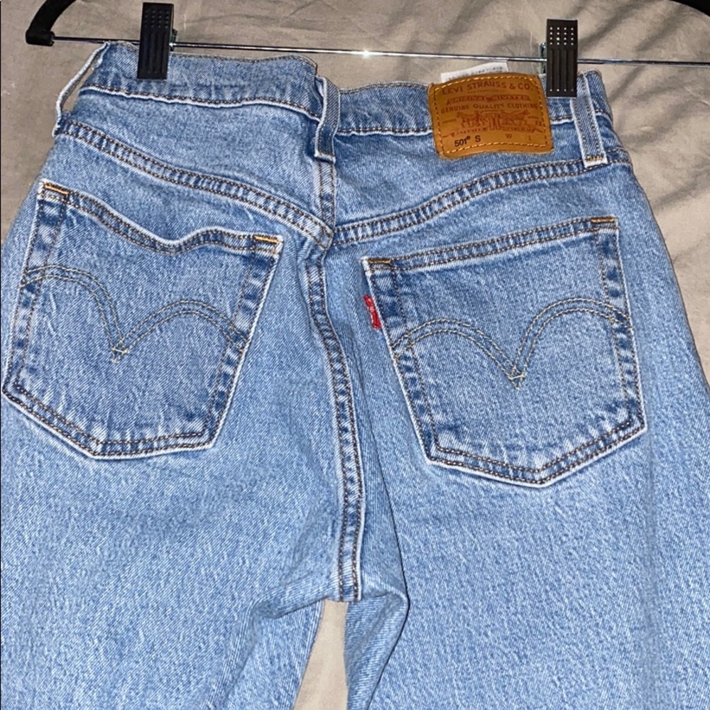 small Levi 501s